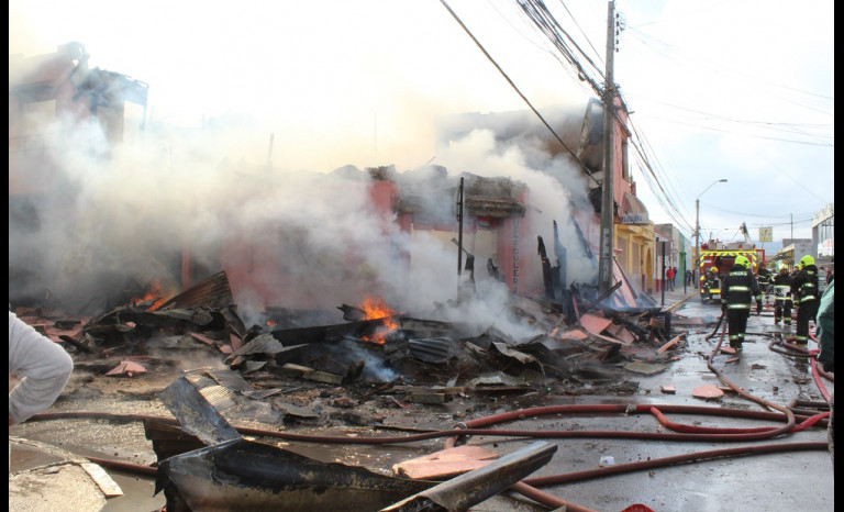 El siniestro de calle Maestranza con Tocopilla dejó a 12 familias damnificadas el pasado martes.