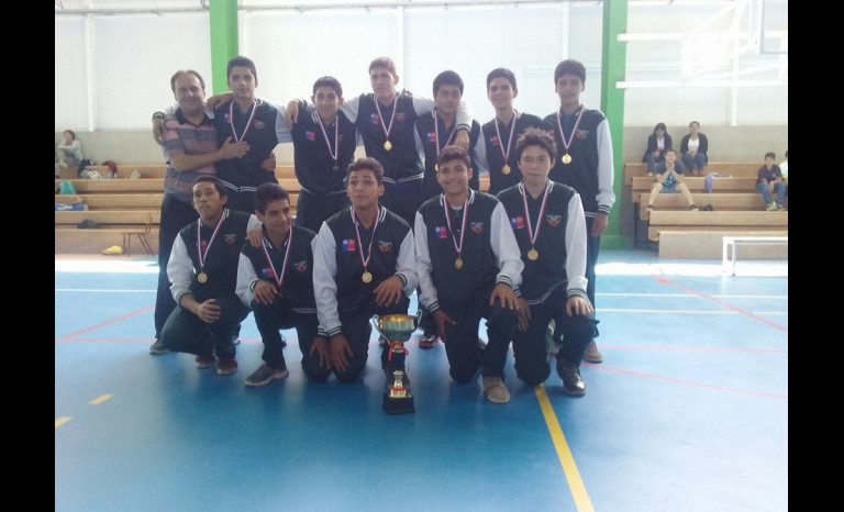 Escuela de Básquetbol Limarí celebra título en campeonato por invitación