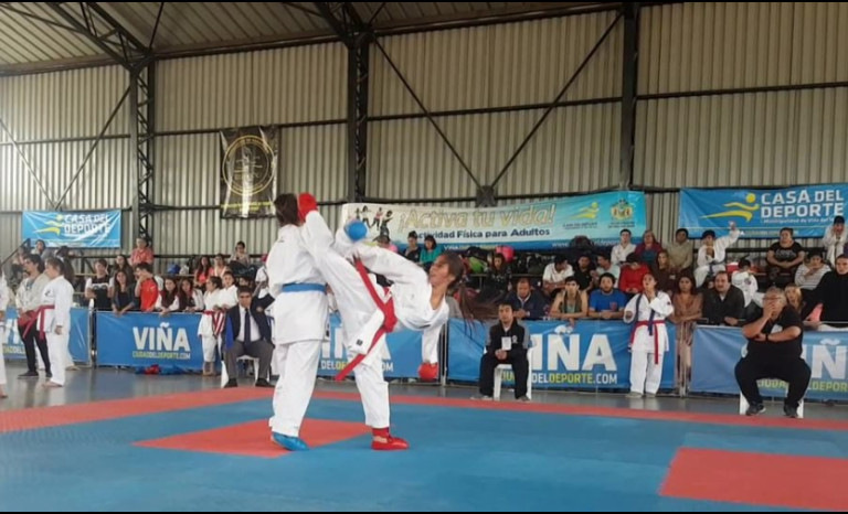 Karate ovallino instala a nueve deportistas en torneo nacional