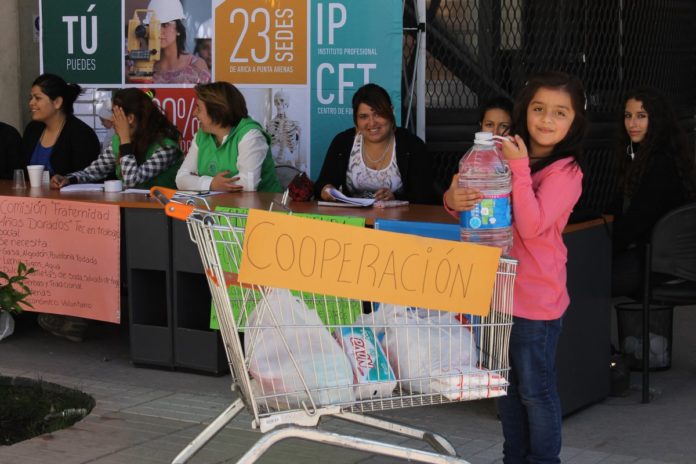Estudiantes se organizan para ayudar a localidades