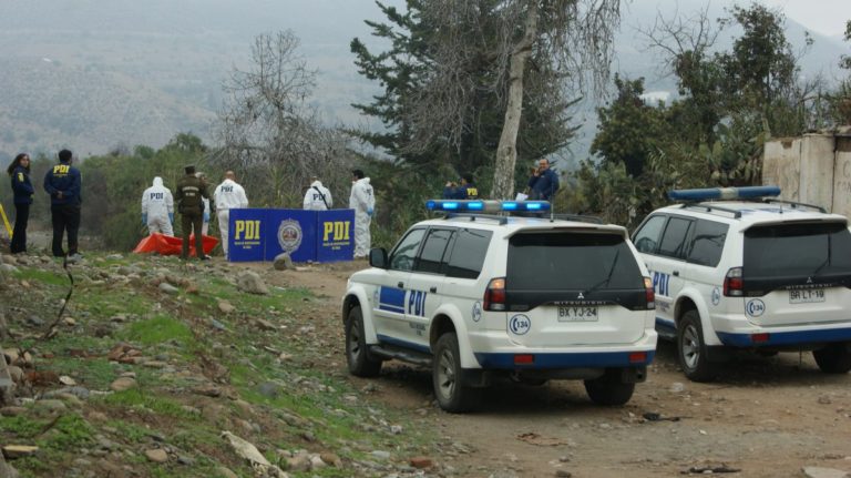 Hallan cuerpo de indigente a un costado del mall