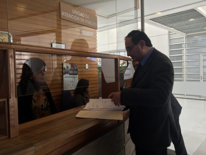 Presentan querella por envenamiento de perros