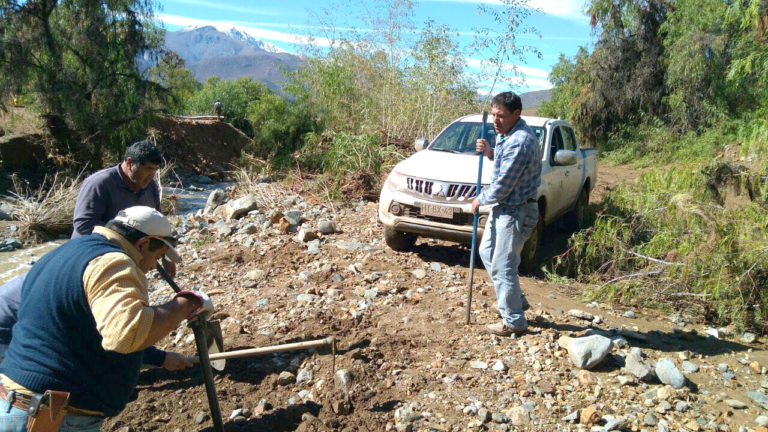 En Monte Patria la comunidad ya comienza a trabajar en la habilitación de caminos y reparación de viviendas.