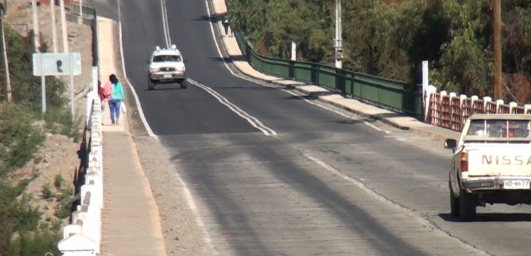 La estructura conecta la ruta D-55 con poblados como Huana y El Palqui, entre muchos otros.
