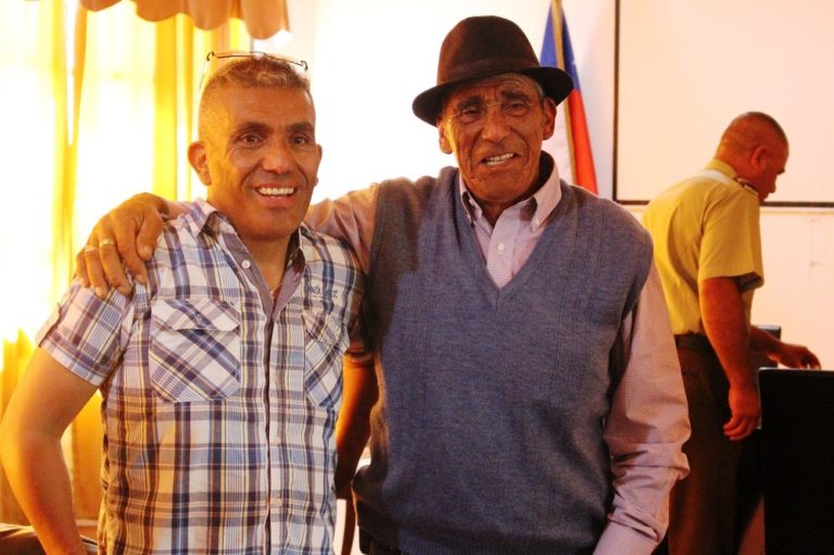 Milton Araya se reunió con su padre Milton Villalobos. No se veían hace cinco décadas. Crédito: Kamila M.