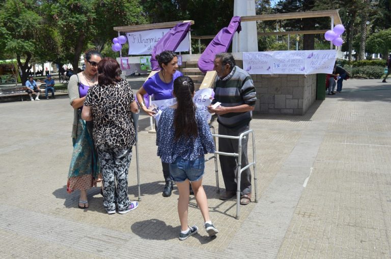 Vivir con dolor crónico: Las historias de pacientes ovallinos que padecen de fibromialgia