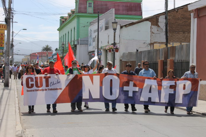 La CUT y dirigentes sociales invitaron a la comunidad a sumarse las manifestaciones