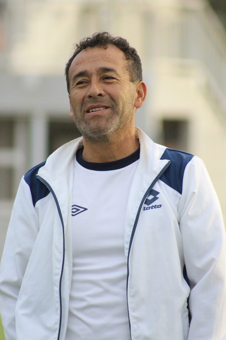 El entrenador Esteban Barraza lidera la categoría punitaquina.