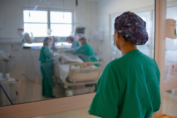 p3_1_camas_hospital_de_ovalle