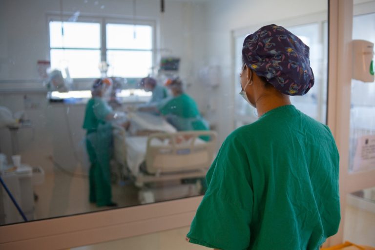 p3_1_camas_hospital_de_ovalle