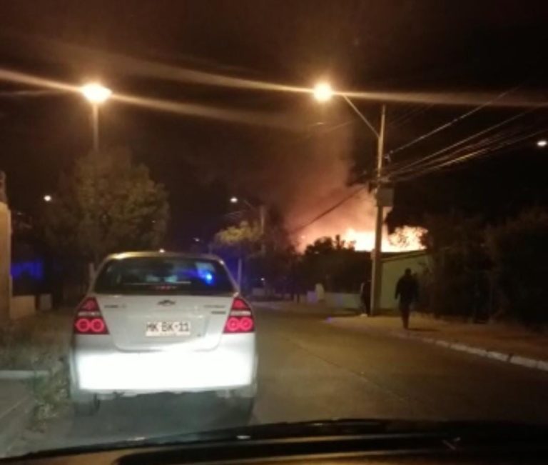 p4_incendio_en_vivienda_de_poblacion_carmelitana