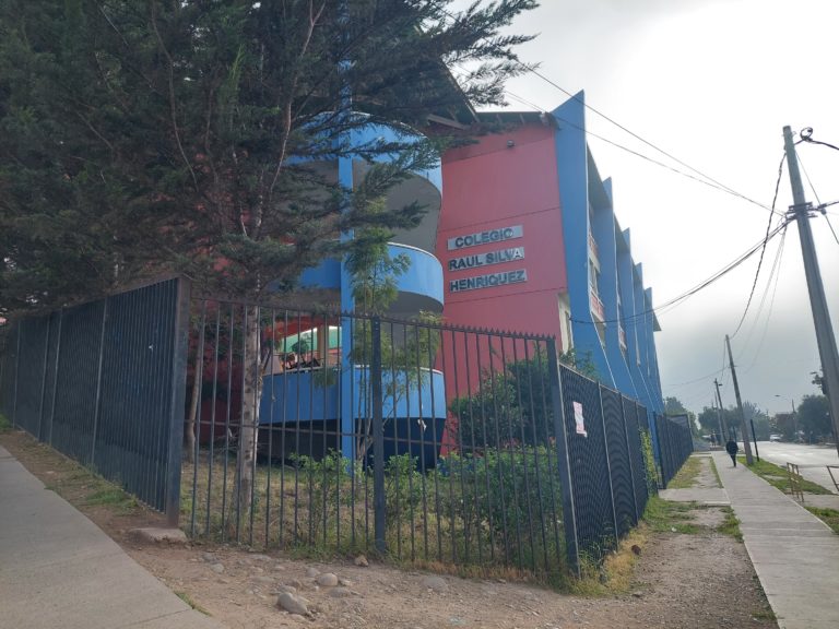 p6_colegio_raul_silva_henriquez