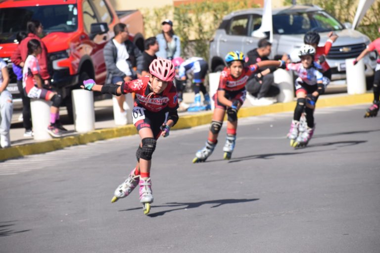 p8_foto_3_evento_de_patin_carrera_por_el_aniversario_de_ovalle