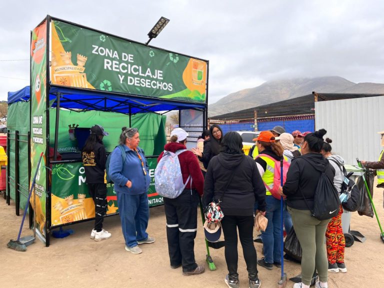 En la Pampilla de Punitaqui promovieron el reciclaje, incluso el aceite utilizado para la preparación de comidas.