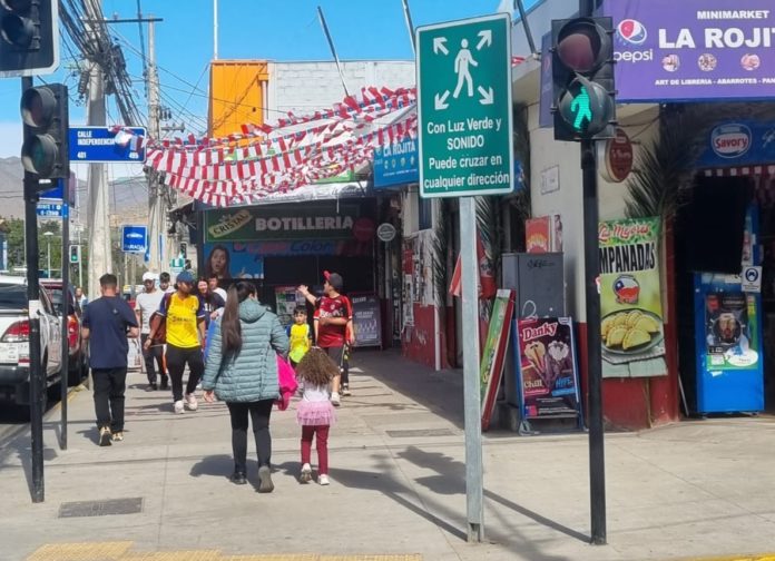 p5_comercio_establecido_saca_cuentas_alegres_en_medio_de_fiestas_patrias