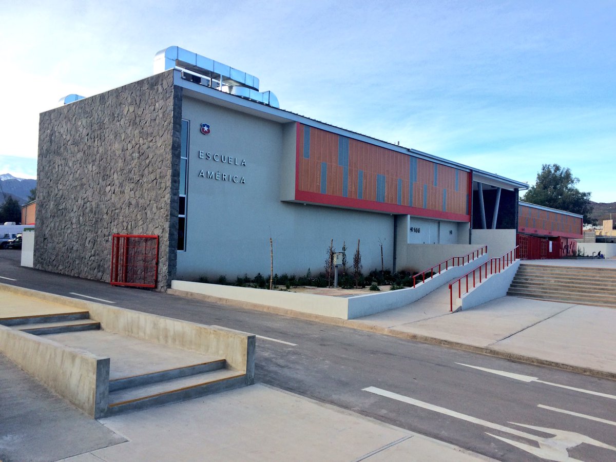 Investigan brote gastrointestinal que afectó a más de 30 estudiantes de escuela