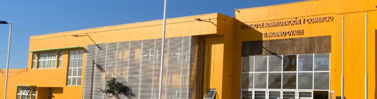 Por episodios de violencia docentes realizan manifestación de “brazos caídos”